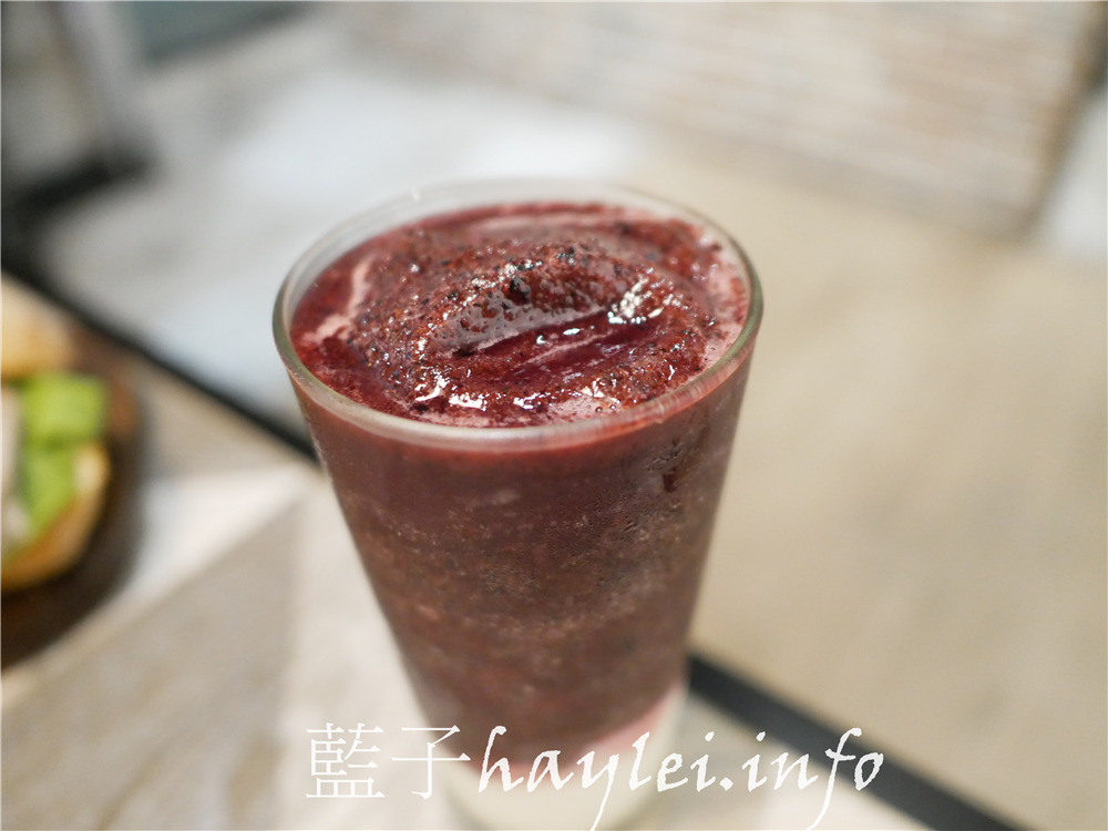 台南中西區/飲食客 In Stock-從早午餐、午餐、晚餐都一應俱全的創意料理，餐點樣樣真材實料、服務人員也非常親切，是間值得再訪的美味小店！今天吃什麼/台南美食/台南早午餐/台南簡餐店/台南創意料理/新鮮現做/現點現做/台南旅遊/老屋餐廳/藍子愛美食 國內旅遊 攝影 民生資訊分享 飲食集錦 