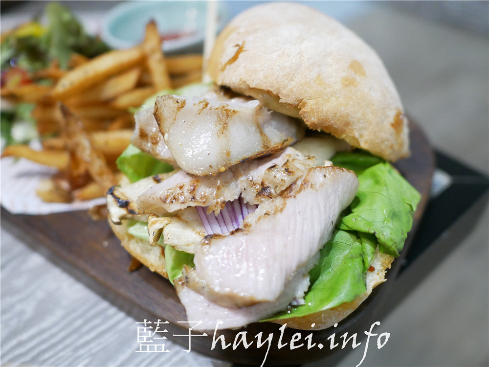 台南中西區/飲食客 In Stock-從早午餐、午餐、晚餐都一應俱全的創意料理，餐點樣樣真材實料、服務人員也非常親切，是間值得再訪的美味小店！今天吃什麼/台南美食/台南早午餐/台南簡餐店/台南創意料理/新鮮現做/現點現做/台南旅遊/老屋餐廳/藍子愛美食 國內旅遊 攝影 民生資訊分享 飲食集錦 
