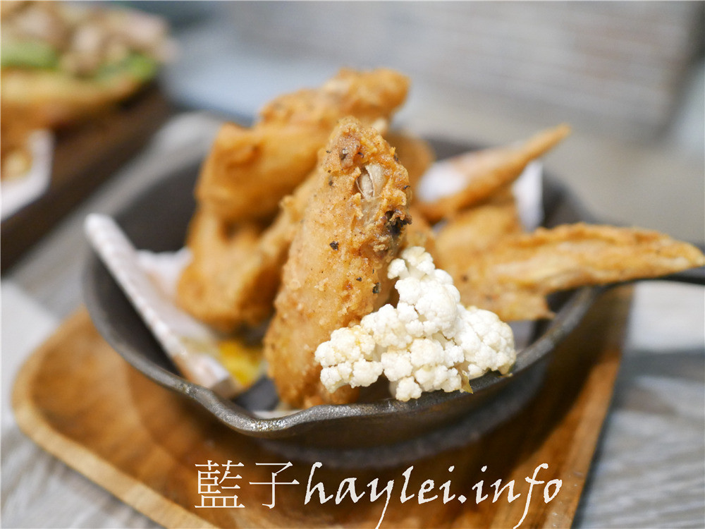 台南中西區/飲食客 In Stock-從早午餐、午餐、晚餐都一應俱全的創意料理，餐點樣樣真材實料、服務人員也非常親切，是間值得再訪的美味小店！今天吃什麼/台南美食/台南早午餐/台南簡餐店/台南創意料理/新鮮現做/現點現做/台南旅遊/老屋餐廳/藍子愛美食 國內旅遊 攝影 民生資訊分享 飲食集錦 