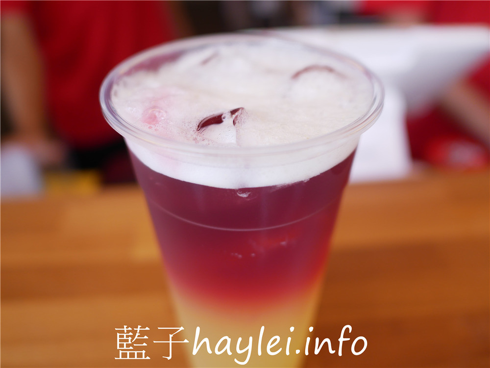 台南東區/紅糖水茶飲專賣店-馳騁在地十餘年的社區型小店，純正台糖二砂熬製飲品，入口甜香不反澀，平價美味，健康又好喝，在地人從小喝到大的好滋味！今天吃什麼/台南美食/台南飲品/台南下午茶/台南手搖飲/手搖飲推薦/十七號冰茶/冰桔茶/鳳梨青/藍子愛美食 中式料理 健康養身 國內旅遊 攝影 民生資訊分享 飲食集錦 