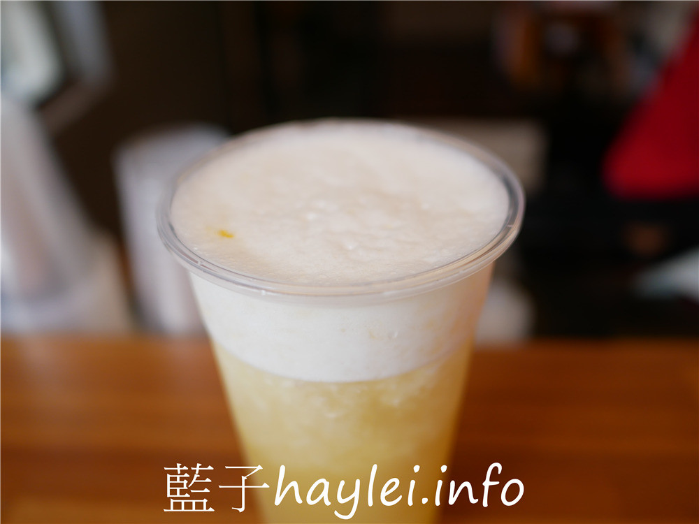 台南東區/紅糖水茶飲專賣店-馳騁在地十餘年的社區型小店，純正台糖二砂熬製飲品，入口甜香不反澀，平價美味，健康又好喝，在地人從小喝到大的好滋味！今天吃什麼/台南美食/台南飲品/台南下午茶/台南手搖飲/手搖飲推薦/十七號冰茶/冰桔茶/鳳梨青/藍子愛美食 中式料理 健康養身 國內旅遊 攝影 民生資訊分享 飲食集錦 