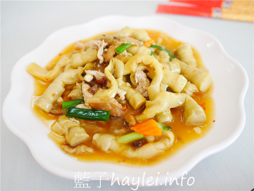 嘉義縣鹿草鄉/和樂食堂-全台獨創田鼠料理、蟲蟲大餐等經典怪食物，80餘年的古早美味商行，以代客料理起家的特色野味美食聞名全台～今天吃什麼/嘉義美食/嘉義旅遊/嘉義特色美食/嘉義小吃/野味料理/總鋪師手路菜/三杯田鼠/酥炸蟋蟀/台菜餐廳推薦/特殊山產料理/在地小吃/藍子愛美食 中式料理 國內旅遊 攝影 民生資訊分享 飲食集錦 