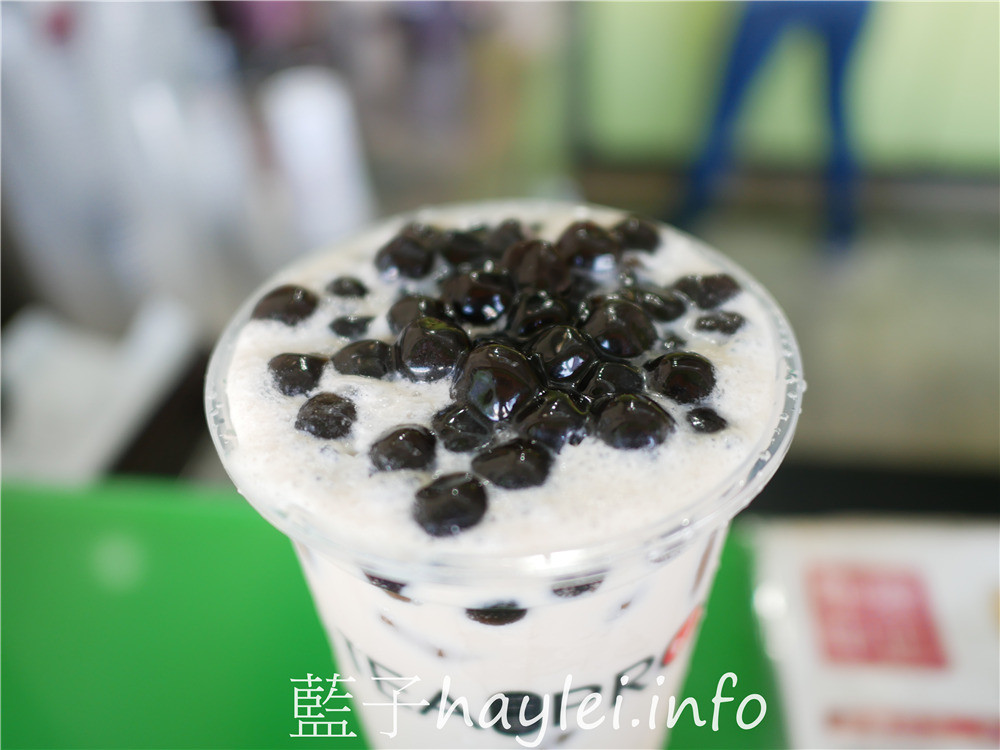 嘉義布袋/茶專茶飲布袋中正店-在布袋港觀光漁市飄香十餘年,在地人最愛熱門手搖飲專賣店,每天以台糖二砂新鮮熬製鳳梨茶、洛神花茶跟各式純茶飲品,現點現做,美味又好喝!今天吃什麼/嘉義美食/嘉義旅遊/嘉義小吃/嘉義下午茶/嘉義手搖飲/布袋手搖飲/布袋港美食推薦/Tea Pro/藍子愛美食 中式料理 健康養身 國內旅遊 攝影 民生資訊分享 飲食集錦