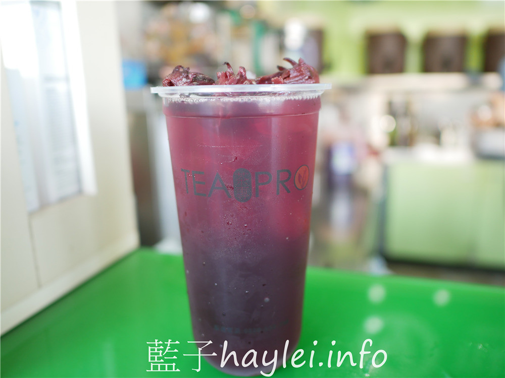 嘉義布袋/茶專茶飲布袋中正店-在布袋港觀光漁市飄香十餘年,在地人最愛熱門手搖飲專賣店,每天以台糖二砂新鮮熬製鳳梨茶、洛神花茶跟各式純茶飲品,現點現做,美味又好喝!今天吃什麼/嘉義美食/嘉義旅遊/嘉義小吃/嘉義下午茶/嘉義手搖飲/布袋手搖飲/布袋港美食推薦/Tea Pro/藍子愛美食 中式料理 健康養身 國內旅遊 攝影 民生資訊分享 飲食集錦