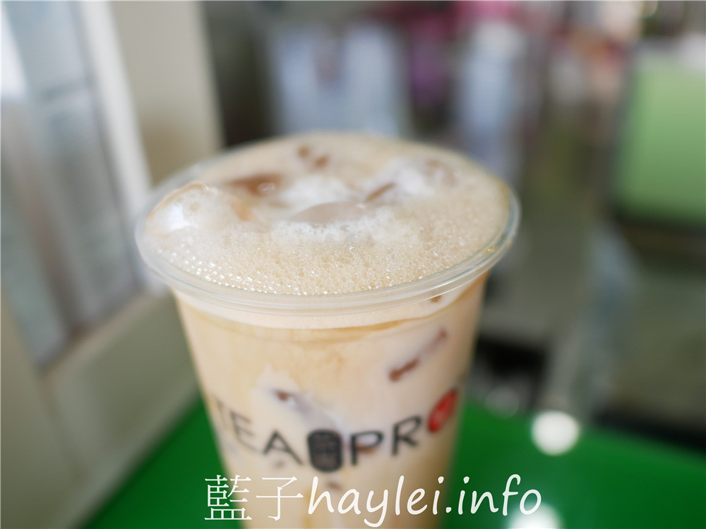 嘉義布袋/茶專茶飲布袋中正店-在布袋港觀光漁市飄香十餘年,在地人最愛熱門手搖飲專賣店,每天以台糖二砂新鮮熬製鳳梨茶、洛神花茶跟各式純茶飲品,現點現做,美味又好喝!今天吃什麼/嘉義美食/嘉義旅遊/嘉義小吃/嘉義下午茶/嘉義手搖飲/布袋手搖飲/布袋港美食推薦/Tea Pro/藍子愛美食 中式料理 健康養身 國內旅遊 攝影 民生資訊分享 飲食集錦