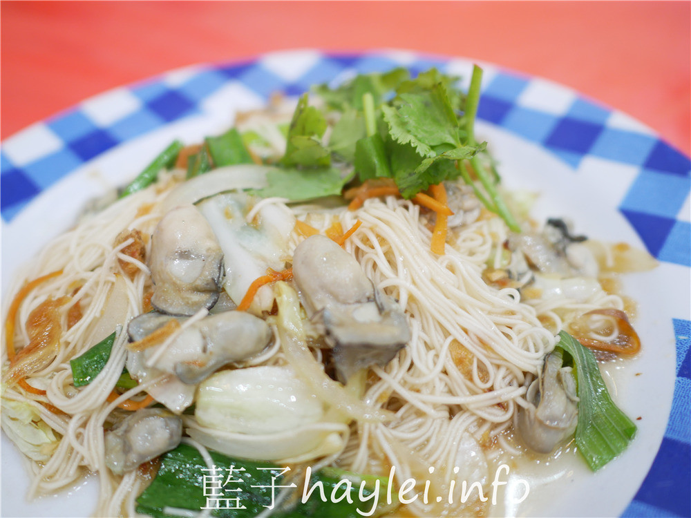 嘉義布袋/臨海海產店-布袋港觀光漁市內的美味熱炒海鮮料理，嘉義在地人推薦漁港美食，新鮮實在的海味，嘉義必吃海產美食~今天吃什麼/嘉義美食/嘉義旅遊/布袋美食/布袋港美食/海鮮熱炒/台菜熱炒/現撈生猛海鮮/平價消費/明碼標價/合菜餐廳/桌菜美食/總鋪師手路菜/藍子愛美食 中式料理 國內旅遊 攝影 民生資訊分享 飲食集錦 
