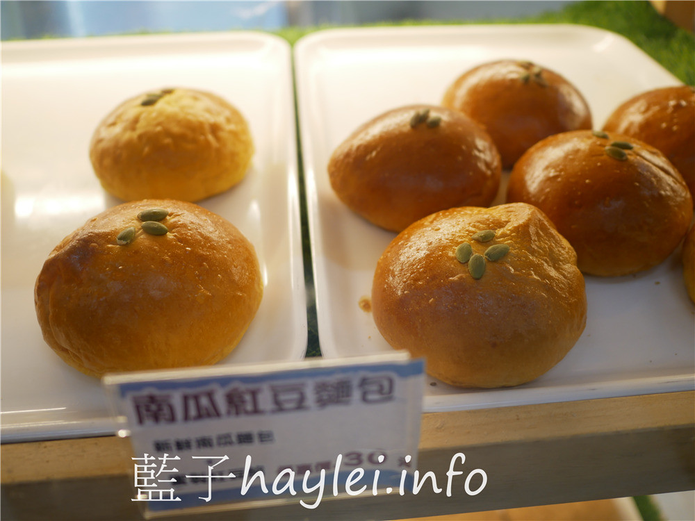 嘉義布袋/木草麵包-自有咖啡農場跟烘焙坊,提供美味咖啡、茶飲、墨西哥麵包、流心Q胖麻糬等美食,寬敞舒適的用餐區,是布袋港漁市周遭少有的悠閒用餐空間~今天吃什麼/嘉義美食/嘉義景點/嘉義下午茶/布袋美食小吃/嘉義咖啡/mucaobread/咖啡麵包/寮國波羅芬高原咖啡豆/藍子愛美食 國內旅遊 攝影 民生資訊分享 飲食集錦