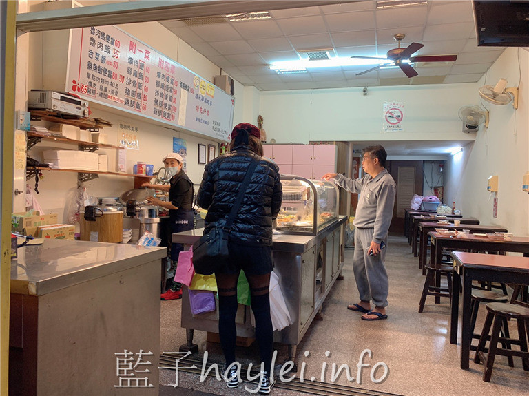 台中沙鹿/中二高控肉飯-平價實惠的媽媽味家常菜，撫慰外出遊子的味蕾～推薦控肉飯、腿庫飯、雞腿飯！今天吃什麼/台中美食/台中旅遊/台中小吃/台中便當/台中簡餐/中式速食店/沙鹿美食/沙鹿小吃店/沙鹿便當店/蘋果日報推薦美食/外食便當推薦/吃貨日記/近中二高/藍子愛美食 中式料理 國內旅遊 攝影 民生資訊分享 飲食集錦 