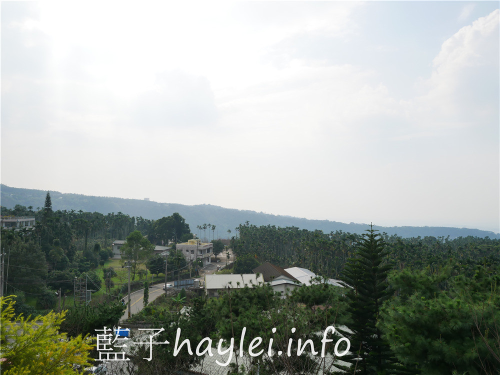 雲林古坑/好星晴景觀泡腳咖啡廳-夏季來訪可以邊泡腳、邊賞景,喝杯養生茶,吃點水果鬆餅,享受自在悠閒的舒適氛圍!綜覽山林好風光,不少影視作品都取景於此唷~今天吃什麼/雲林美食/雲林景點/雲林旅遊/華山美食景點下午茶/雲林景觀咖啡廳推薦/古坑美食/古坑咖啡/藍子愛美食 中式料理 健康養身 國內旅遊 攝影 民生資訊分享 飲食集錦