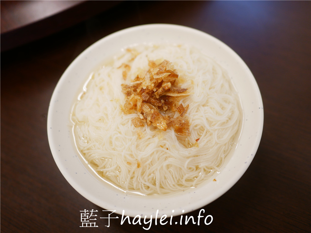 嘉義朴子/羊順羊肉爐-朴子地區吃羊肉的首選,有自己的飼養場(羊順畜牧場),當日溫體羊肉軟嫩美味,腥味甚少,強烈推薦必訪的羊肉爐美食!今天吃什麼/嘉義美食/朴子美食/嘉義羊肉爐/朴子羊肉爐/羊肉爐推薦/羊肉美食/養生補湯/冬令進補/嘉義羊肉餐廳推薦/嘉義人帶路/藍子愛美食 中式料理 國內旅遊 攝影 民生資訊分享 飲食集錦