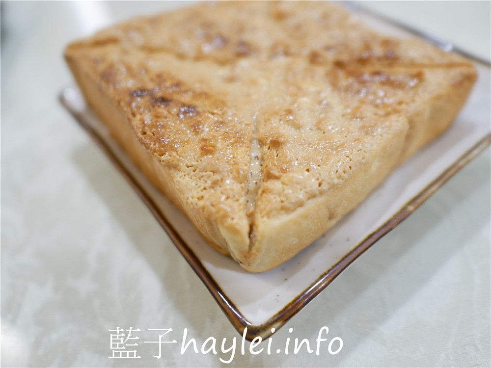 雲林虎尾/101禎藏咖啡-位於虎尾布袋戲館對面巷子裡的文青咖啡館,提供咖啡、簡餐、鬆餅等美食,悠閒舒適的氛圍,自在享受每一刻時光~今天吃什麼/雲林美食/雲林旅遊/虎尾美食/虎尾旅遊/雲林咖啡館/虎尾咖啡館/虎尾簡餐店推薦/近台西客運候車站/101CHENTSANGCAFE/藍子愛美食 中式料理 國內旅遊 攝影 民生資訊分享 飲食集錦