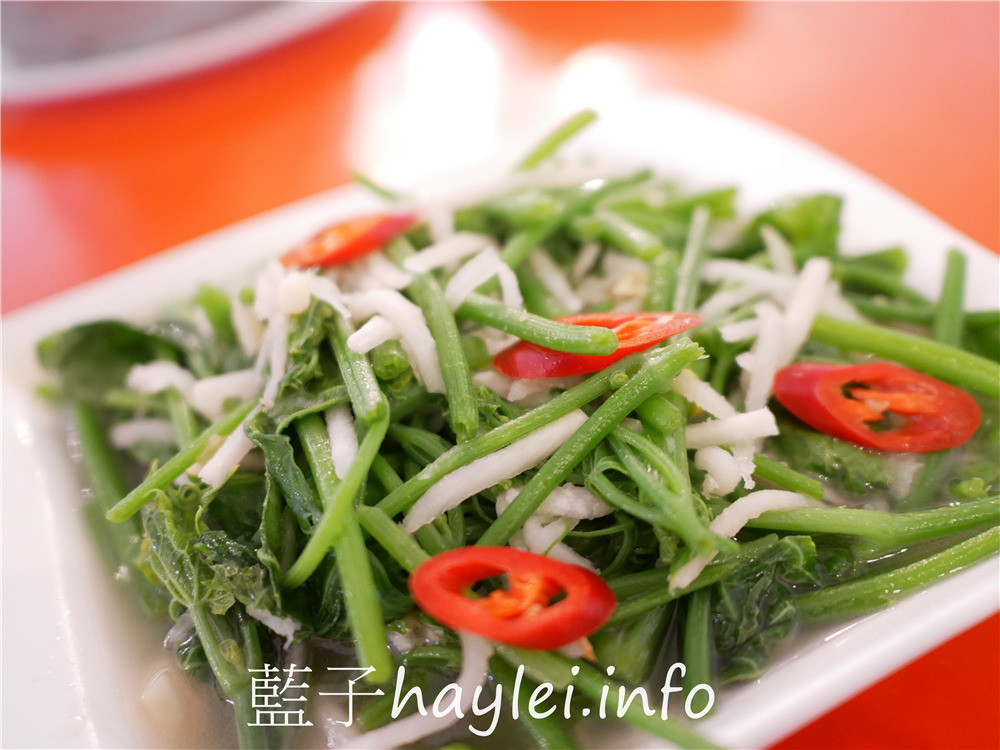 雲林古坑/蘇師傅養生料理餐廳-現點現做的美味農家菜、歲月沉澱的醃漬醬菜都很推薦，僅假日營業，平日採預約制的農家美食餐廳！陳年菜脯雞湯、狗尾草紅棗土雞、茶油雞、三杯梅子雞、咖啡香腸、手工菜脯、醬筍等都很推薦！今天吃什麼/雲林美食/雲林旅遊/古坑美食/華山美食/國宴大廚掌杓/藍子愛美食 中式料理 國內旅遊 攝影 民生資訊分享 飲食集錦 