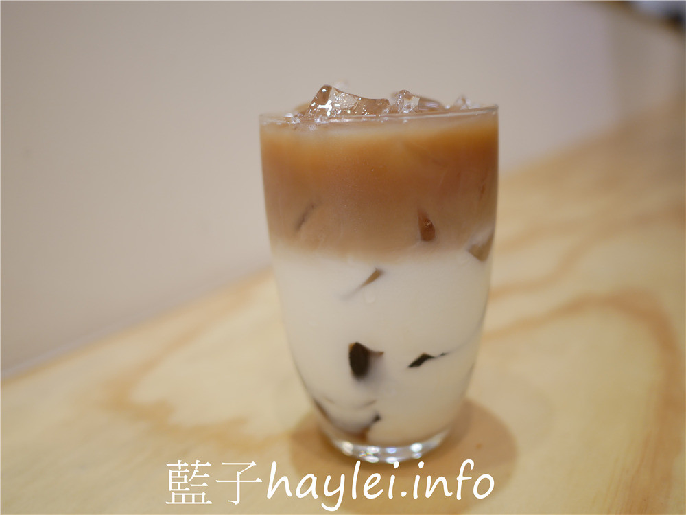雲林斗六/圓子玖鋪-全斗六最多紅茶品項的茶飲店,圓子醇紅、荔枝醇紅跟舶來醇紅口味各有千秋,高品質不澀口超好喝~融合甲仙青梅與紅茶的招牌玖釀茶酸甜爽口推薦必點!近雲林科技大學手搖飲~今天吃什麼/雲林美食/斗六美食/斗六手搖飲推薦/學區手搖飲/台灣手搖飲品牌/藍子愛美食 健康養身 國內旅遊 攝影 民生資訊分享 飲食集錦