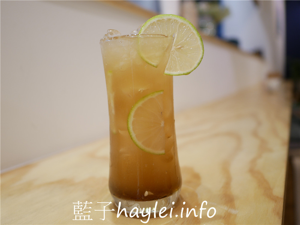 雲林斗六/圓子玖鋪-全斗六最多紅茶品項的茶飲店,圓子醇紅、荔枝醇紅跟舶來醇紅口味各有千秋,高品質不澀口超好喝~融合甲仙青梅與紅茶的招牌玖釀茶酸甜爽口推薦必點!近雲林科技大學手搖飲~今天吃什麼/雲林美食/斗六美食/斗六手搖飲推薦/學區手搖飲/台灣手搖飲品牌/藍子愛美食 健康養身 國內旅遊 攝影 民生資訊分享 飲食集錦