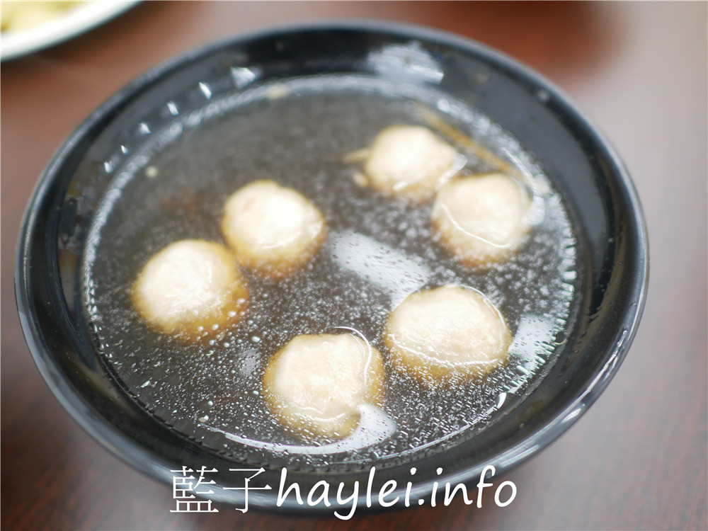 雲林虎尾/員湘園鴨肉飯虎尾中正店-平價美味且性價比極高的鴨肉美食,推薦必點鴨肉飯、當歸鴨肉丸湯、鴨腿盤,肉質軟嫩可口超美味~白菜滷、米血、滷筍乾也很讚呢!今天吃什麼/虎尾科技大學美食/雲林美食/雲林旅遊/虎尾美食/虎尾旅遊/銅版美食/平價美食/當歸美食/養生補湯/藍子愛美食 中式料理 國內旅遊 攝影 民生資訊分享 飲食集錦