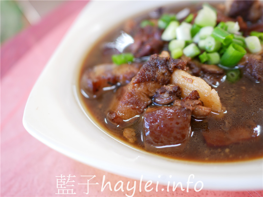 屏東小琉球/小琉球觀亭餐館-海鮮熱炒美食吃起來!料多味美且價格實惠,在地人推薦的熱門美食,品味新鮮特色在地海味首選!魷魚小封肉、糖醋鬼頭刀、芭蕉旗魚炒酸瓜等都很推薦!今天吃什麼/屏東縣琉球鄉/屏東美食/屏東旅遊/琉球嶼離島美食/小琉球美食/小琉球旅遊/藍子愛美食 中式料理 健康養身 國內旅遊 攝影 民生資訊分享 飲食集錦