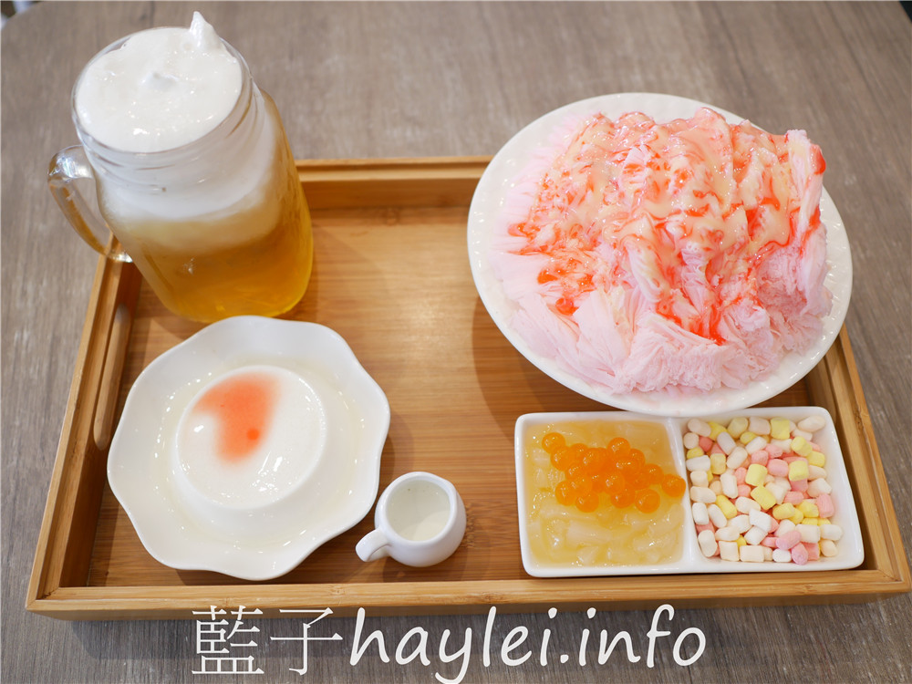 屏東小琉球/marianne瑪麗安創意冰品小琉球店-粉紅甜心精緻雪綿冰套組包含覆盆子雪綿冰、水果雪糕（覆盆子口味）、奶酪、起司奶蓋綠茶等品項，是令人大發少女心的夢幻冰品美食！今天吃什麼/屏東縣琉球鄉/屏東美食/屏東旅遊/琉球嶼離島美食/小琉球美食/小琉球旅遊/小琉球冰店/藍子愛美食 國內旅遊 攝影 民生資訊分享 飲食集錦 