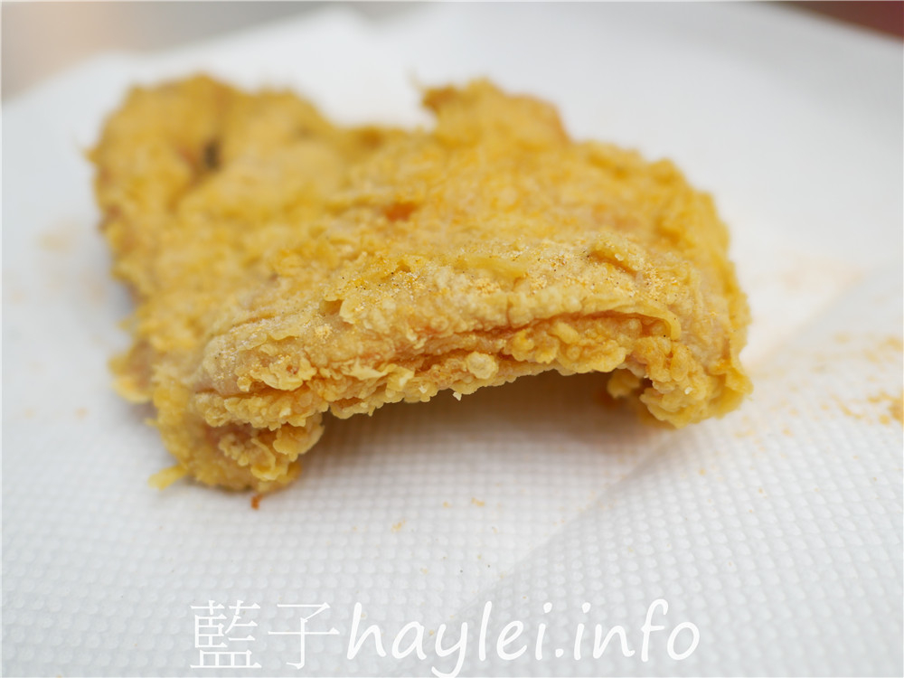 屏東小琉球/昌平炸雞王琉球店-小琉球商圈好吃的美式炸雞專賣店，外層金黃酥脆，內裏柔軟多汁，超級誘人食慾～推薦泰式雞排、紐奧良無骨腿排跟波霸薯條！今天吃什麼/屏東縣琉球鄉/屏東美食/屏東旅遊/琉球嶼離島美食/小琉球美食/小琉球旅遊/小琉球炸雞/小琉球炸物推薦/藍子愛美食 中式料理 國內旅遊 攝影 民生資訊分享 美式料理 飲食集錦 