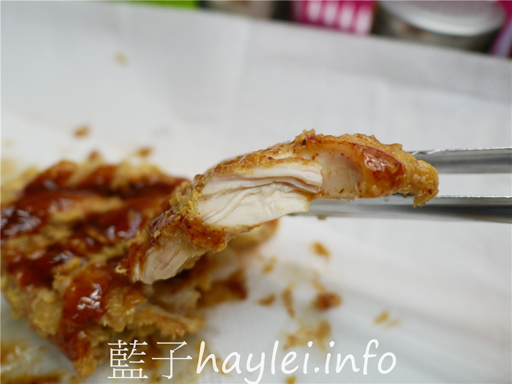 屏東小琉球/昌平炸雞王琉球店-小琉球商圈好吃的美式炸雞專賣店，外層金黃酥脆，內裏柔軟多汁，超級誘人食慾～推薦泰式雞排、紐奧良無骨腿排跟波霸薯條！今天吃什麼/屏東縣琉球鄉/屏東美食/屏東旅遊/琉球嶼離島美食/小琉球美食/小琉球旅遊/小琉球炸雞/小琉球炸物推薦/藍子愛美食 中式料理 國內旅遊 攝影 民生資訊分享 美式料理 飲食集錦 