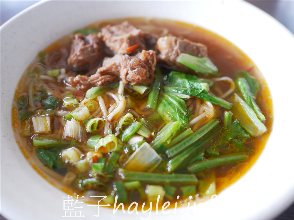 屏東小琉球/好緣麵店(好緣麵食館/好緣食堂/好緣日式拉麵)-位於路邊的露天店面,店內提供了便當簡餐、日式咖哩飯、紅燒牛肉麵等選擇,樣樣都很好吃呢!今天吃什麼/屏東縣琉球鄉/屏東美食/屏東旅遊/琉球嶼離島美食/小琉球美食/小琉球旅遊/小琉球牛肉麵/媽媽味家庭料理/藍子愛美食 中式料理 國內旅遊 攝影 日式料理 民生資訊分享 飲食集錦