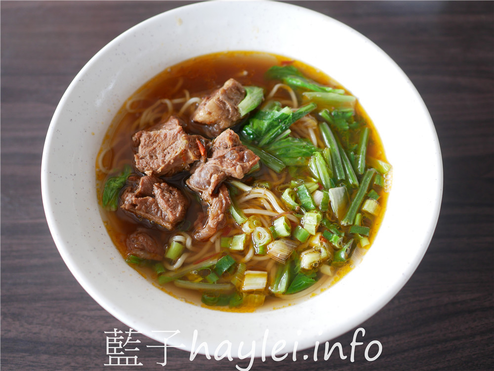 屏東小琉球/好緣麵店(好緣麵食館/好緣食堂/好緣日式拉麵)-位於路邊的露天店面,店內提供了便當簡餐、日式咖哩飯、紅燒牛肉麵等選擇,樣樣都很好吃呢!今天吃什麼/屏東縣琉球鄉/屏東美食/屏東旅遊/琉球嶼離島美食/小琉球美食/小琉球旅遊/小琉球牛肉麵/媽媽味家庭料理/藍子愛美食 中式料理 國內旅遊 攝影 日式料理 民生資訊分享 飲食集錦