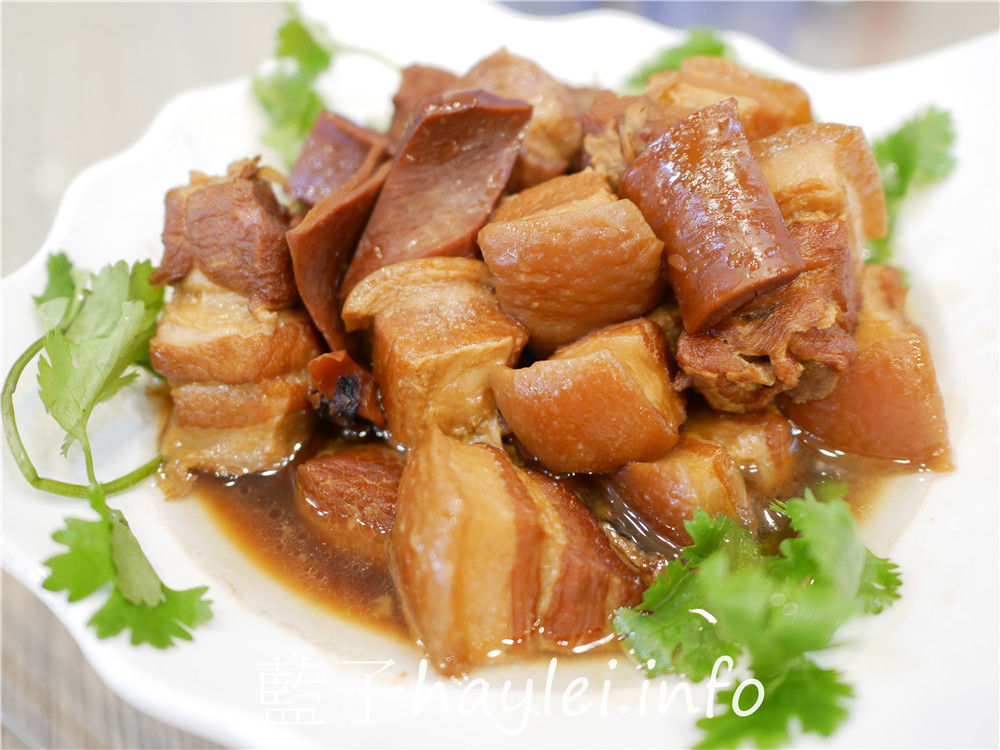 屏東小琉球/達欣餐廳-新鮮好滋味的美味餐點,提供單點跟合菜桌菜,小琉球必吃在地特色海味首選~古早味魷魚小封肉、蘿蔓蜂巢蝦、黃金富貴卷、傳統手工芋丸、涼拌海珊瑚菜等都很推薦!今天吃什麼/屏東縣琉球鄉/屏東美食/屏東旅遊/琉球嶼離島美食/小琉球美食/小琉球旅遊/海鮮熱炒美食/台灣熱炒餐廳推薦/藍子愛美食 中式料理 國內旅遊 攝影 民生資訊分享 飲食集錦
