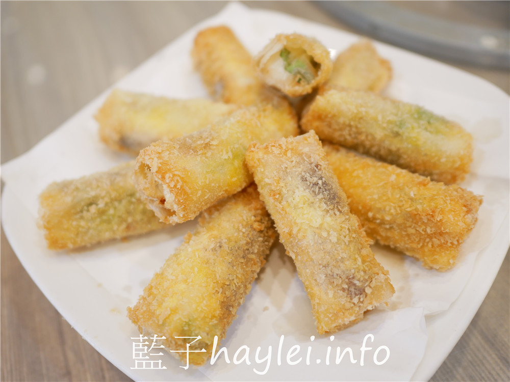 屏東小琉球/達欣餐廳-新鮮好滋味的美味餐點,提供單點跟合菜桌菜,小琉球必吃在地特色海味首選~古早味魷魚小封肉、蘿蔓蜂巢蝦、黃金富貴卷、傳統手工芋丸、涼拌海珊瑚菜等都很推薦!今天吃什麼/屏東縣琉球鄉/屏東美食/屏東旅遊/琉球嶼離島美食/小琉球美食/小琉球旅遊/海鮮熱炒美食/台灣熱炒餐廳推薦/藍子愛美食 中式料理 國內旅遊 攝影 民生資訊分享 飲食集錦