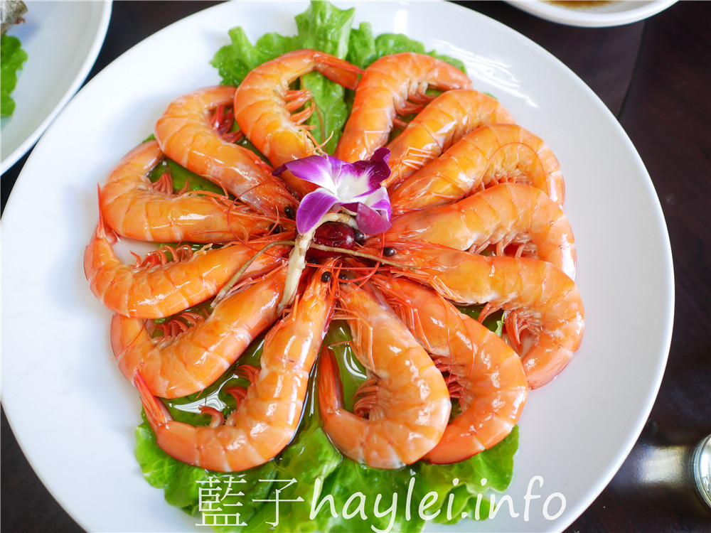 台中西屯區/台中年菜外帶2021/漁人船釣海鮮餐廳-新鮮實惠的台中外帶年菜,六道2980、八道3980、十道5000,精緻美味的道地台味,一吃就能感受滿滿年味!超好康的讀者優惠不容錯過~憑本文內用點清湯羊肉爐打卡送白斬鵝肉!一公斤的筍仔糕外帶自取買十送一,冷凍宅配買十免運。台中美食/台中年菜餐廳推薦/台中年菜/台中養生補湯推薦/台中羊肉爐/快樂羊咩咩牧場/吃蘋果長大的羊/台中羊肉美食/藍子愛美食 中式料理 國內旅遊 攝影 民生資訊分享 飲食集錦
