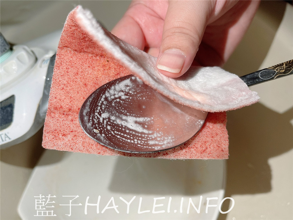 Clean family/無塵氏/酒精抗菌擦拭巾、檸檬柑橘多功能泡泡刷-含酒精的濕巾一擦即可淨化環境,周遭瞬享潔淨;多功能泡泡刷粗細雙面設計,完美應用居家生活情境,內含清潔劑更是加分,不論居家或外出都很實用的生活好物推薦!居家清潔/環境清潔/大掃除/環境衛生 /清潔產品/藍子愛分享 健康養身 攝影 民生資訊分享 自己動手做!