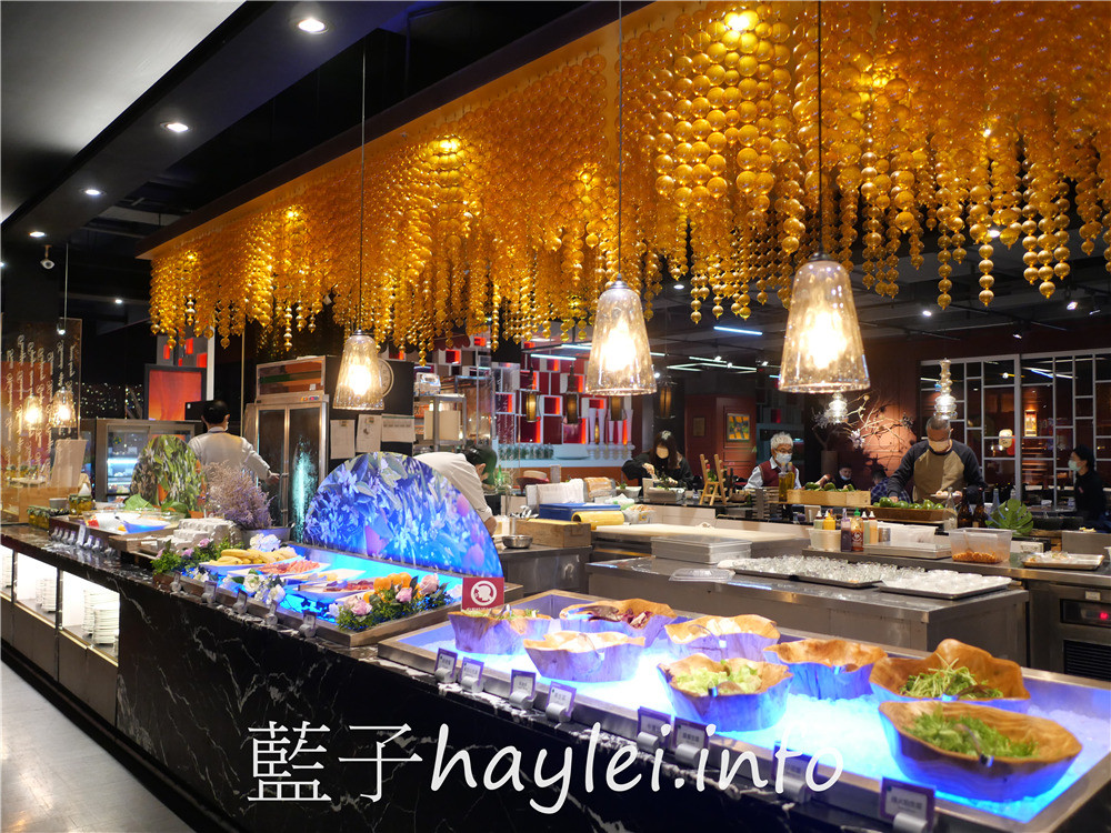 台中逢甲/星享道酒店/星饗道國際自助餐-台中高CP吃到飽餐廳推薦,生魚片、濕式熟成牛排、熱炒、港點、炸物、關東煮、湯品、Haagen Dazs冰淇淋,150種菜品通通隨你吃!台中美食/台中旅遊/台中吃到飽/美食餐廳推薦/台中自助餐推薦/台中buffet/飯店buffet/藍子愛美食 中式料理 國內外住宿相關 國內旅遊 攝影 日式料理 民生資訊分享 美式料理 飲食集錦