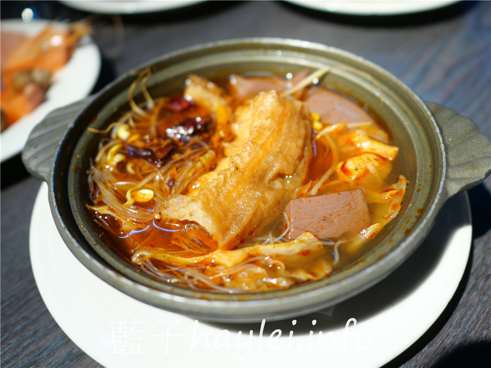 台中逢甲/星享道酒店/星饗道國際自助餐-台中高CP吃到飽餐廳推薦,生魚片、濕式熟成牛排、熱炒、港點、炸物、關東煮、湯品、Haagen Dazs冰淇淋,150種菜品通通隨你吃!台中美食/台中旅遊/台中吃到飽/美食餐廳推薦/台中自助餐推薦/台中buffet/飯店buffet/藍子愛美食 中式料理 國內外住宿相關 國內旅遊 攝影 日式料理 民生資訊分享 美式料理 飲食集錦