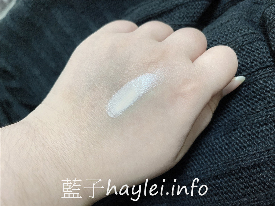 日系開架彩妝試色/Cezanne新超服貼防曬飾底乳/02色號粉膚色(蜜桃粉)-質地柔軟好延展,使用起來有自然的提亮感,也能稍微填補肌膚的凹凸感,看起來膚況更佳幼細~日本美妝/日本彩妝品/日系底妝/美妝保養/美容彩妝/底妝試色/妝前打底/化粧下產品/防曬底妝/潤色修飾膚色/提亮肌膚/藍子愛美麗 彩妝品 彩妝品分享 攝影 民生資訊分享