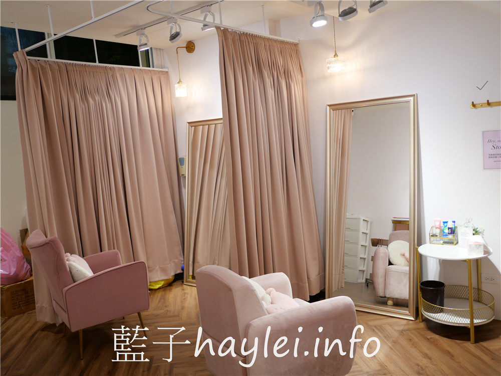 i PINK首家直營門市/台中i PINK一中門市-全尺碼訂製A-H cup大罩杯內衣,提供休息室跟更衣室,專業貼心的內衣挑選介紹,無論是棉花糖女孩還是骨感女孩都可以盡情歡享內衣試穿~台中買內衣/大尺碼胸罩/i PINK內衣/ipinkbra/選購內衣/服飾穿搭/藍子愛穿搭 健康養身 攝影 民生資訊分享 穿搭分享