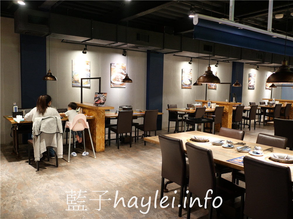 台中北區/和牛火鍋吃到飽/饌和牛(台中二號店)-台中必吃獨家和牛聯合國套餐999起,一次享受澳洲🇦🇺美國🇺🇸日本🇯🇵多國美味和牛帶給你的驚艷感受!台中和牛贅沢-和牛放題の殿堂,美食就像戀愛一樣,需要一直保持新鮮感~和牛滷肉飯、紅豆元宵、蔬菜&火鍋料、泰國明果冰品&霜淇淋、莫凡比咖啡、汽水飲品等,通通隨你吃~台中美食/台中火鍋/台中吃到飽/火鍋吃到飽/台中和牛餐廳/藍子愛美食 中式料理 國內旅遊 攝影 民生資訊分享 飲食集錦