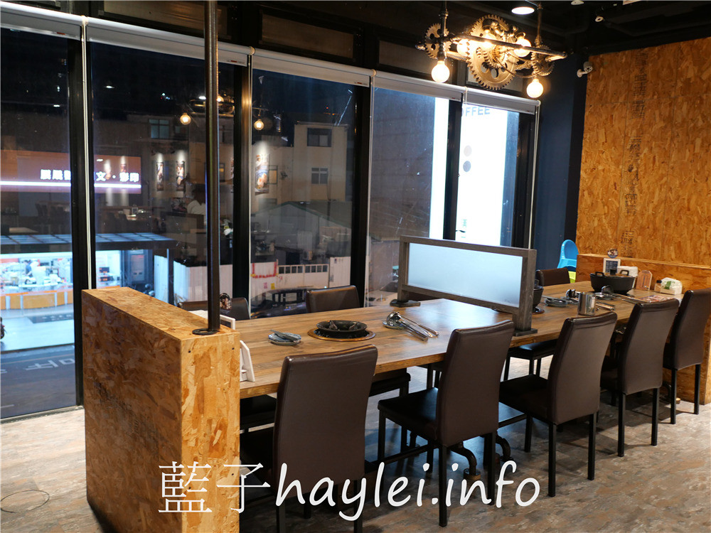 台中北區/和牛火鍋吃到飽/饌和牛(台中二號店)-台中必吃獨家和牛聯合國套餐999起,一次享受澳洲🇦🇺美國🇺🇸日本🇯🇵多國美味和牛帶給你的驚艷感受!台中和牛贅沢-和牛放題の殿堂,美食就像戀愛一樣,需要一直保持新鮮感~和牛滷肉飯、紅豆元宵、蔬菜&火鍋料、泰國明果冰品&霜淇淋、莫凡比咖啡、汽水飲品等,通通隨你吃~台中美食/台中火鍋/台中吃到飽/火鍋吃到飽/台中和牛餐廳/藍子愛美食 中式料理 國內旅遊 攝影 民生資訊分享 飲食集錦