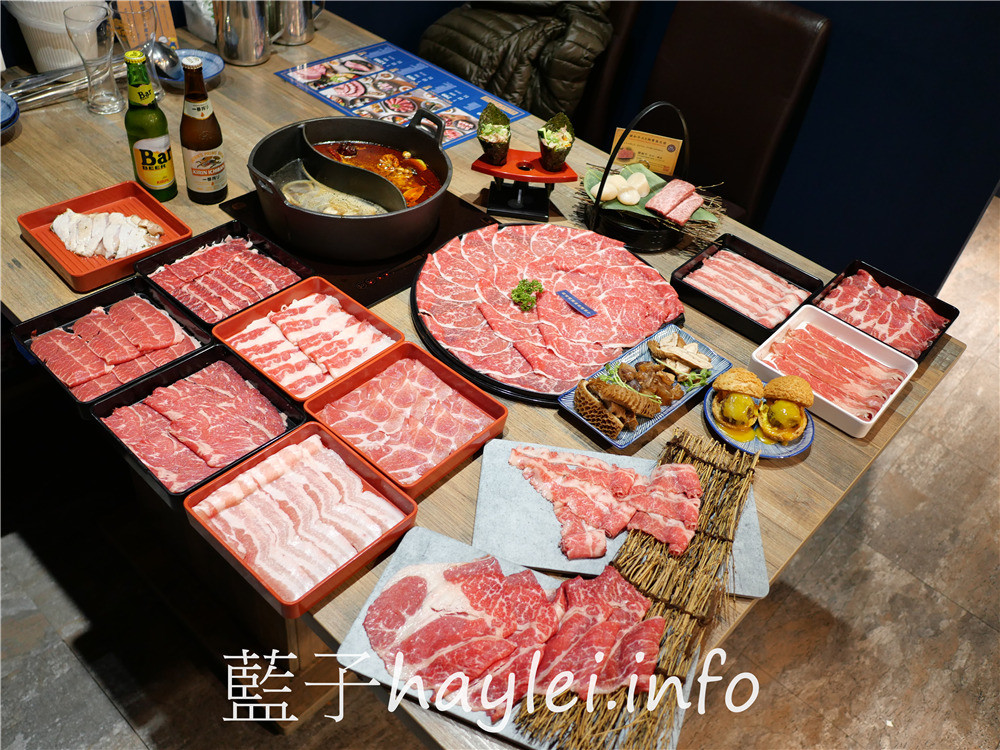 台中北區/和牛火鍋吃到飽/饌和牛(台中二號店)-台中必吃獨家和牛聯合國套餐999起，一次享受澳洲🇦🇺美國🇺🇸日本🇯🇵多國美味和牛帶給你的驚艷感受！台中和牛贅沢-和牛放題の殿堂，美食就像戀愛一樣，需要一直保持新鮮感～和牛滷肉飯、紅豆元宵、蔬菜&火鍋料、泰國明果冰品&霜淇淋、莫凡比咖啡、汽水飲品等，通通隨你吃~台中美食/台中火鍋/台中吃到飽/火鍋吃到飽/台中和牛餐廳/藍子愛美食 中式料理 國內旅遊 攝影 民生資訊分享 飲食集錦 