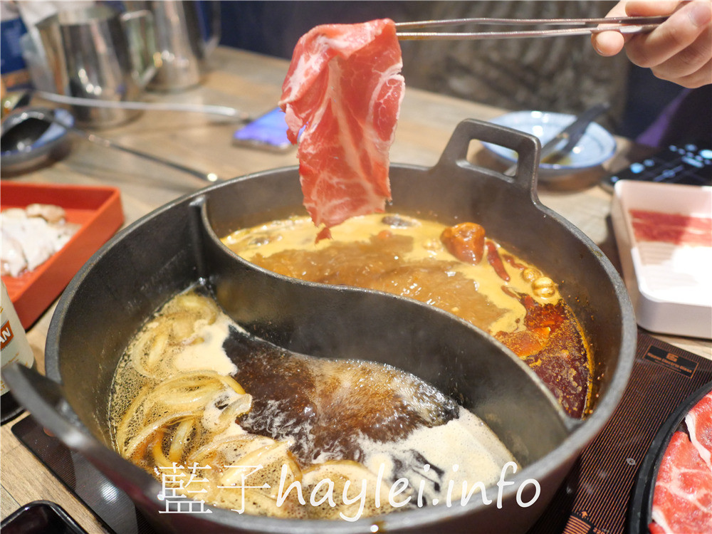 台中北區/和牛火鍋吃到飽/饌和牛(台中二號店)-台中必吃獨家和牛聯合國套餐999起,一次享受澳洲🇦🇺美國🇺🇸日本🇯🇵多國美味和牛帶給你的驚艷感受!台中和牛贅沢-和牛放題の殿堂,美食就像戀愛一樣,需要一直保持新鮮感~和牛滷肉飯、紅豆元宵、蔬菜&火鍋料、泰國明果冰品&霜淇淋、莫凡比咖啡、汽水飲品等,通通隨你吃~台中美食/台中火鍋/台中吃到飽/火鍋吃到飽/台中和牛餐廳/藍子愛美食 中式料理 國內旅遊 攝影 民生資訊分享 飲食集錦