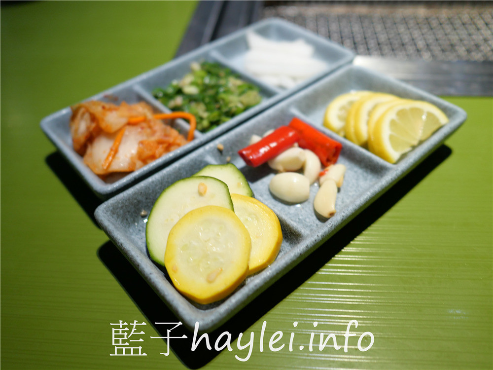 台中西屯/原燒台中東海店-逸品盛合套餐超級豐盛,一次飽嚐肋眼牛排、蒜香橫隔膜、極選澳洲和牛、伊比利骰子豬等夢幻組合,專人代烤超貼心!台中美食/台中燒烤/台中燒肉/O-NiKU/優質原味燒肉/王品集團美食/藍子愛美食 中式料理 國內旅遊 攝影 民生資訊分享 飲食集錦