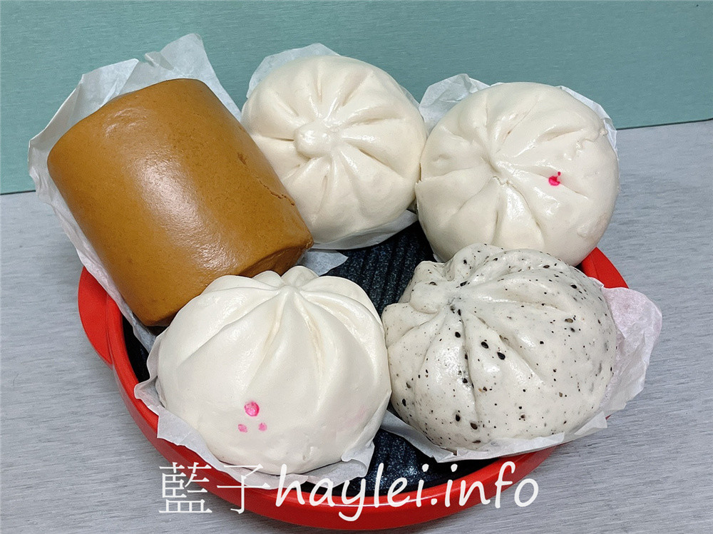 小日和包子饅頭-網購包子、團購宅配饅頭首選!日式昭和麵粉加上苗栗山泉水,老麵隔夜自然發酵,顆顆真材實料,吃起來Q彈有勁,口感極佳!苗栗美食/苗栗包子饅頭/苗栗宅配美食/低溫宅配/團購美食/老麵饅頭推薦/鮮肉包推薦/高麗菜冬粉包/芝麻包/黑糖饅頭/竹筍香菇包/藍子愛美食 中式料理 健康養身 宅配食記 攝影 民生資訊分享 飲食集錦