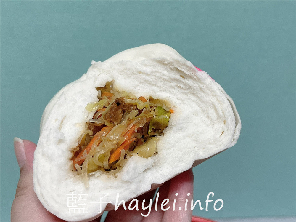 小日和包子饅頭-網購包子、團購宅配饅頭首選!日式昭和麵粉加上苗栗山泉水,老麵隔夜自然發酵,顆顆真材實料,吃起來Q彈有勁,口感極佳!苗栗美食/苗栗包子饅頭/苗栗宅配美食/低溫宅配/團購美食/老麵饅頭推薦/鮮肉包推薦/高麗菜冬粉包/芝麻包/黑糖饅頭/竹筍香菇包/藍子愛美食 中式料理 健康養身 宅配食記 攝影 民生資訊分享 飲食集錦