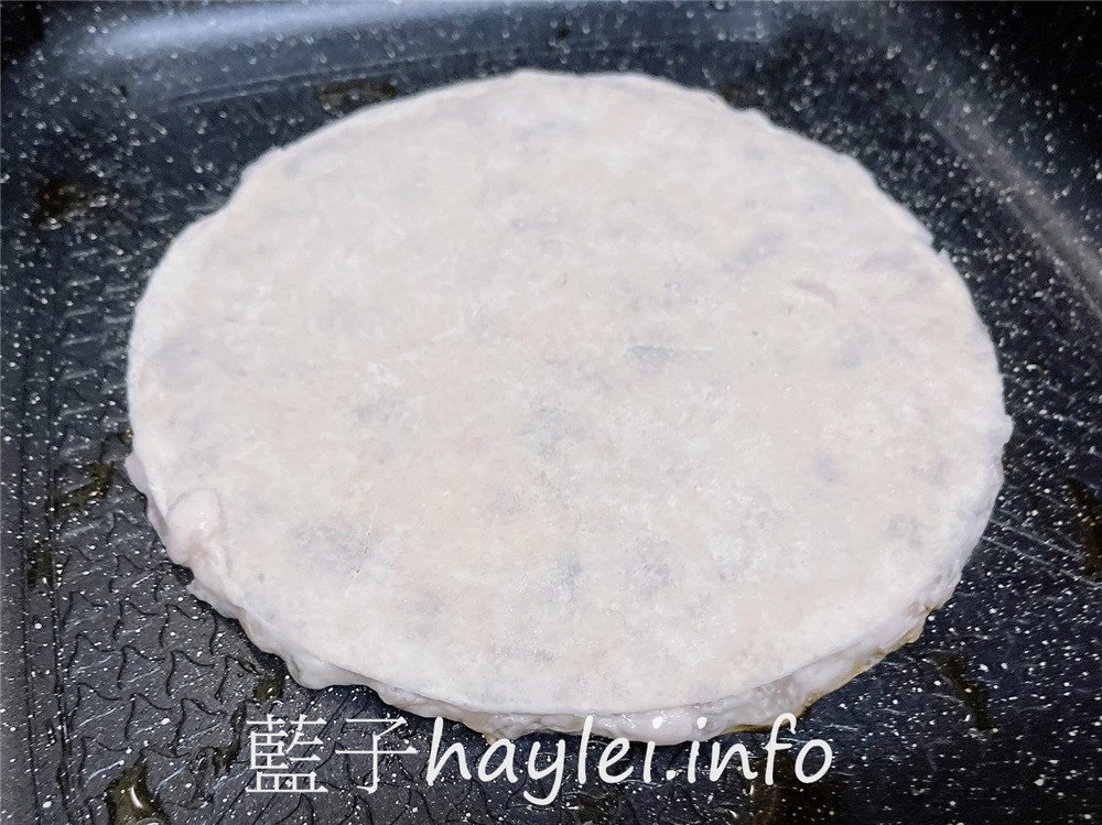 良品開飯/產地咬一口月亮蝦餅體驗組-原味蝦餅+特厚蝦餅一次滿足,不沾醬就風味十足的美味海鮮餅,嚴選基隆在地無澎發鮮蝦製作,吃起來鮮甜Q彈,給你滿嘴超蝦感受!!!宅配美食推薦/冷凍宅配/氣炸鍋美食/良品嚴選/產地咬一口團隊/爆餡蝦餅/台灣餡餅/泰式美食/月亮蝦餅推薦/藍子愛美食 中式料理 宅配食記 攝影 民生資訊分享 自己動手做! 飲食集錦