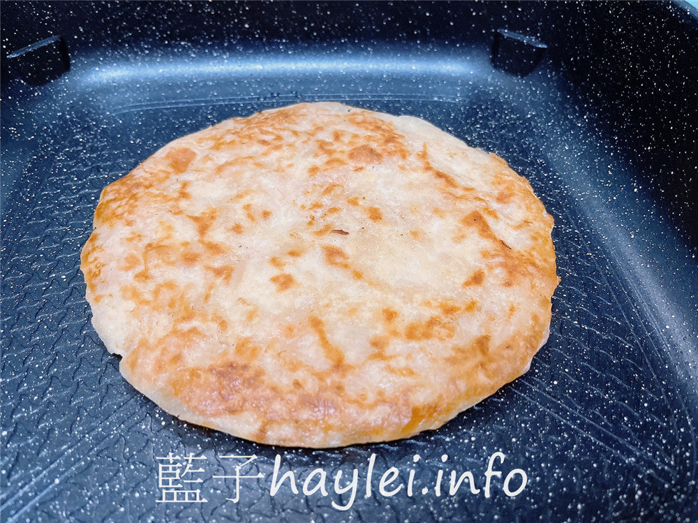 良品開飯/產地咬一口月亮蝦餅體驗組-原味蝦餅+特厚蝦餅一次滿足,不沾醬就風味十足的美味海鮮餅,嚴選基隆在地無澎發鮮蝦製作,吃起來鮮甜Q彈,給你滿嘴超蝦感受!!!宅配美食推薦/冷凍宅配/氣炸鍋美食/良品嚴選/產地咬一口團隊/爆餡蝦餅/台灣餡餅/泰式美食/月亮蝦餅推薦/藍子愛美食 中式料理 宅配食記 攝影 民生資訊分享 自己動手做! 飲食集錦