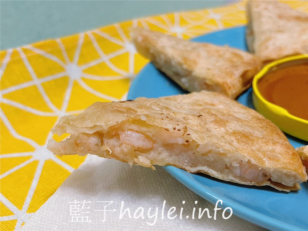 良品開飯/產地咬一口月亮蝦餅體驗組-原味蝦餅+特厚蝦餅一次滿足,不沾醬就風味十足的美味海鮮餅,嚴選基隆在地無澎發鮮蝦製作,吃起來鮮甜Q彈,給你滿嘴超蝦感受!!!宅配美食推薦/冷凍宅配/氣炸鍋美食/良品嚴選/產地咬一口團隊/爆餡蝦餅/台灣餡餅/泰式美食/月亮蝦餅推薦/藍子愛美食 中式料理 宅配食記 攝影 民生資訊分享 自己動手做! 飲食集錦