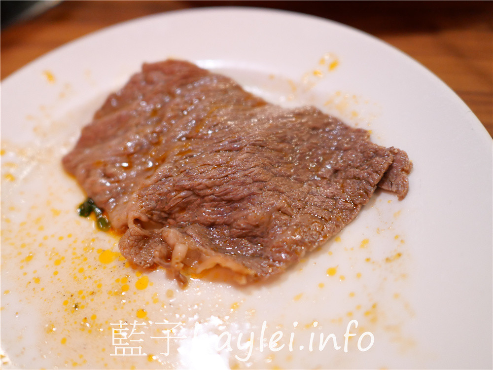 台北大安/忠孝敦化站/老鼎旺川味鍋物-台北老字號正宗四川麻辣火鍋,用數十種中藥、牛骨熬出的牛油麻辣火鍋香氣逼人且口感溫潤,適合一家大小共襄品味!雞爪透香美味堪稱天下第一爪、手工蝦漿蝦肉彈Q口感一絕,還可以coldstone冰淇淋無限吃~台北美食/麻辣美食/台北火鍋餐廳推薦/藍子愛美食 中式料理 國內旅遊 攝影 民生資訊分享 飲食集錦