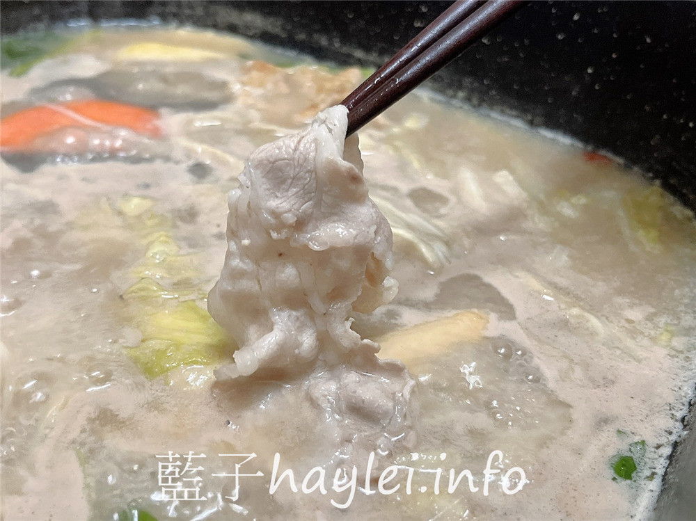 肉多多火鍋防疫2.0經濟套餐-期間限定5折,在家就是肉の天堂!2人、4人、6人防疫經濟餐,湯頭好喝且肉量誠意滿滿,防疫外帶遇到史上最強外帶防疫省長餐真的超值,也來讓肉多多成為你的防疫肉鋪吧~台中美食/台中西區/台中火鍋/外帶美食/肉多多台中向上店/藍子愛美食 中式料理 國內旅遊 攝影 民生資訊分享 飲食集錦