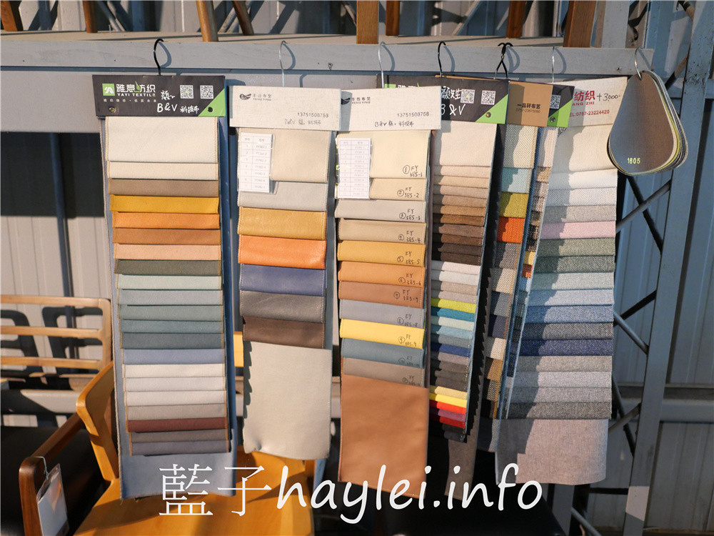 台中高CP傢俱推薦/Letitia娜緹夏家居-台中老字號傢俱批發工廠，想找平價高質感的牛皮沙發、電動沙發、天絲床墊、大理石茶几、石材餐桌椅的話，來這邊就對了！用料實在，價格實惠，租屋、房東居家裝潢首選！台中龍井/東海藝術街/台中買家具/台中買沙發/台中買床墊/藍子愛分享 國內外住宿相關 國內旅遊 攝影 民生資訊分享 