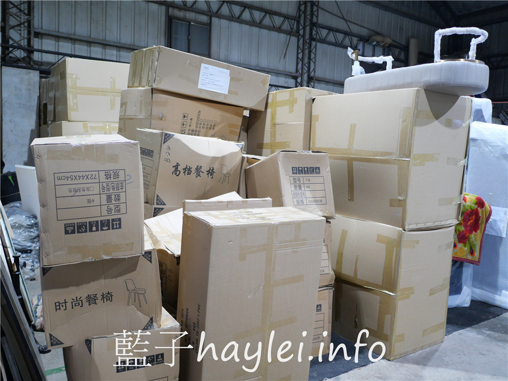 台中高CP傢俱推薦/Letitia娜緹夏家居-台中老字號傢俱批發工廠,想找平價高質感的牛皮沙發、電動沙發、天絲床墊、大理石茶几、石材餐桌椅的話,來這邊就對了!用料實在,價格實惠,租屋、房東居家裝潢首選!台中龍井/東海藝術街/台中買家具/台中買沙發/台中買床墊/藍子愛分享 國內外住宿相關 國內旅遊 攝影 民生資訊分享