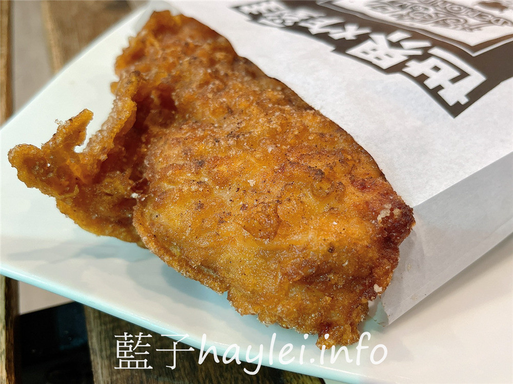 台中大里/魔王炸雞/惡魔島世界炸雞-台中必吃炸雞推薦，溫體雞肉醃漬按摩入味，現點現炸，樣樣好吃無雷！匈牙利紅椒脆皮半雞皮脆肉嫩超多汁，新疆大漠碳烤雞排孜然香氣誘人，尼加拉起司瀑布雞排起司控必點，惡魔島脆皮雞排外脆內嫩、復刻雞排經典美味。台中美食/台中炸雞/大里炸雞美食/藍子愛美食 中式料理 國內旅遊 攝影 民生資訊分享 美式料理 飲食集錦 
