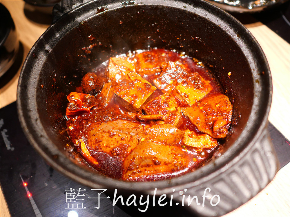 彰化員林/火鍋第一品牌樂多多集團/肉多多火鍋(員林育英店)-料多味美湯頭好，大份量肉盤超吸睛，268起就可以無限享用蔬食自助吧、飲料吧、冰品，消費滿千即享樂多多振興券優惠，好康美食七選一超划算！彰化美食/彰化旅遊/員林美食/彰化火鍋餐廳推薦/員林聚餐推薦/藍子愛美食 中式料理 國內旅遊 攝影 民生資訊分享 飲食集錦 