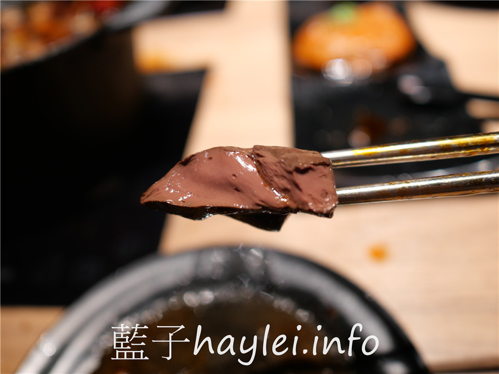 彰化員林/火鍋第一品牌樂多多集團/肉多多火鍋(員林育英店)-料多味美湯頭好，大份量肉盤超吸睛，268起就可以無限享用蔬食自助吧、飲料吧、冰品，消費滿千即享樂多多振興券優惠，好康美食七選一超划算！彰化美食/彰化旅遊/員林美食/彰化火鍋餐廳推薦/員林聚餐推薦/藍子愛美食 中式料理 國內旅遊 攝影 民生資訊分享 飲食集錦 